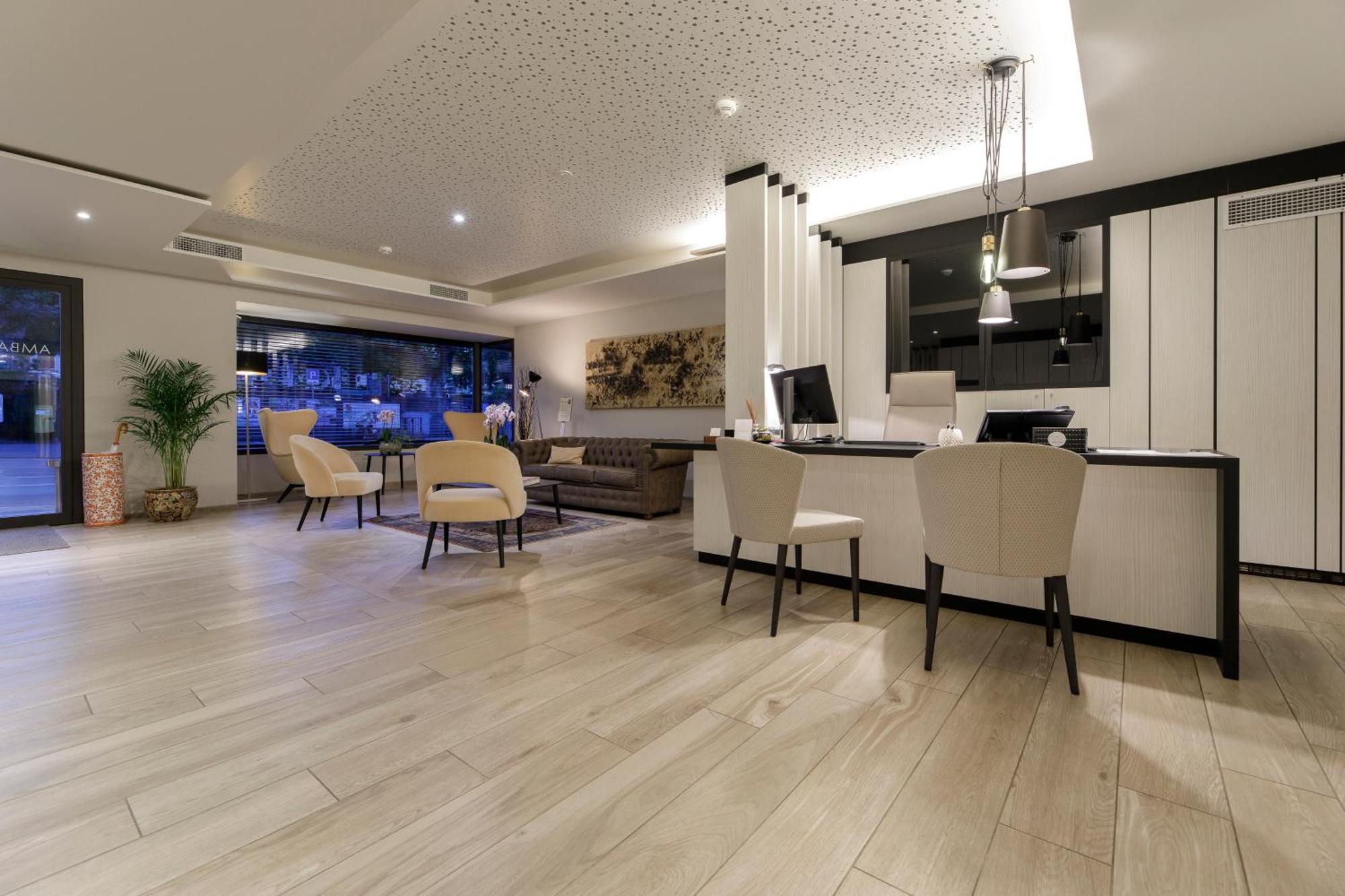 Ambassador Boutique Hotel Nyon Eksteriør billede